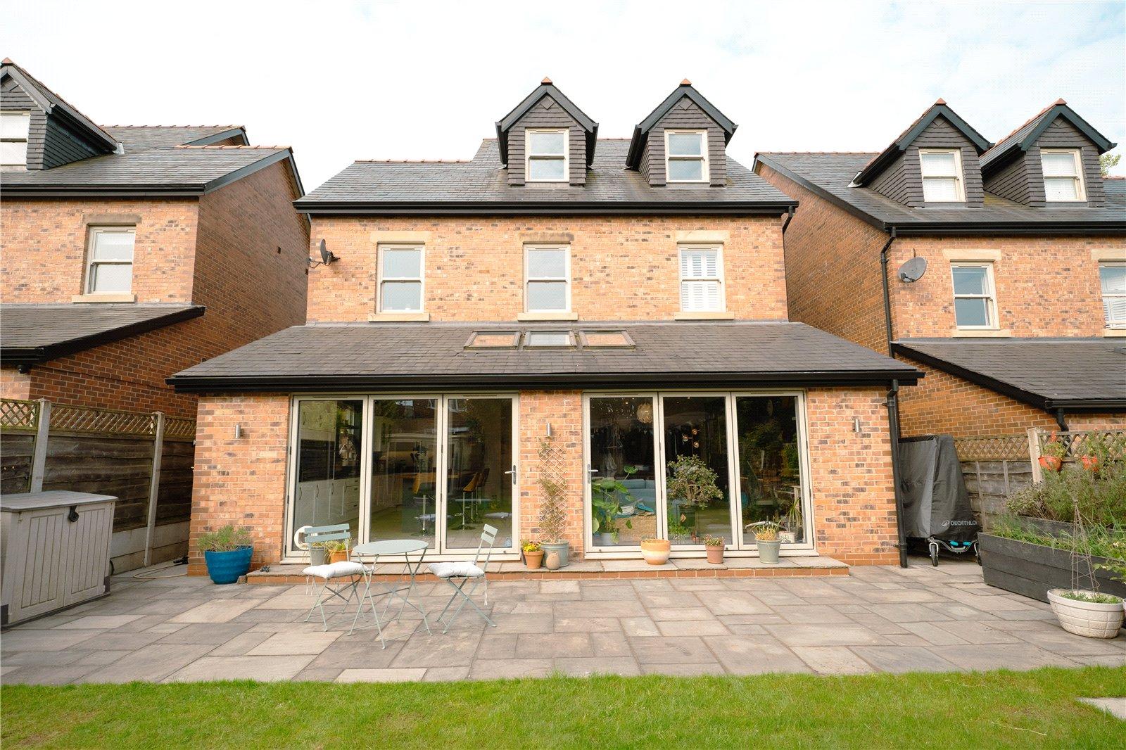 Harvey Close, Heaton Chapel, Stockport, SK4