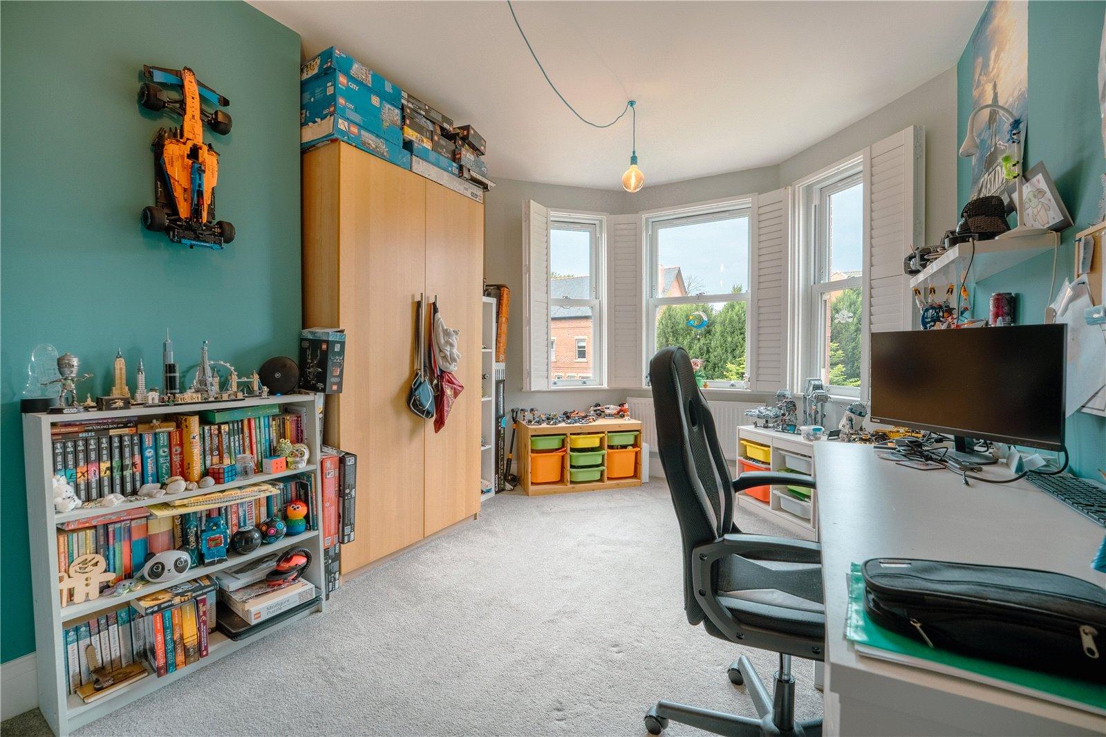 Harvey Close, Heaton Chapel, Stockport, SK4