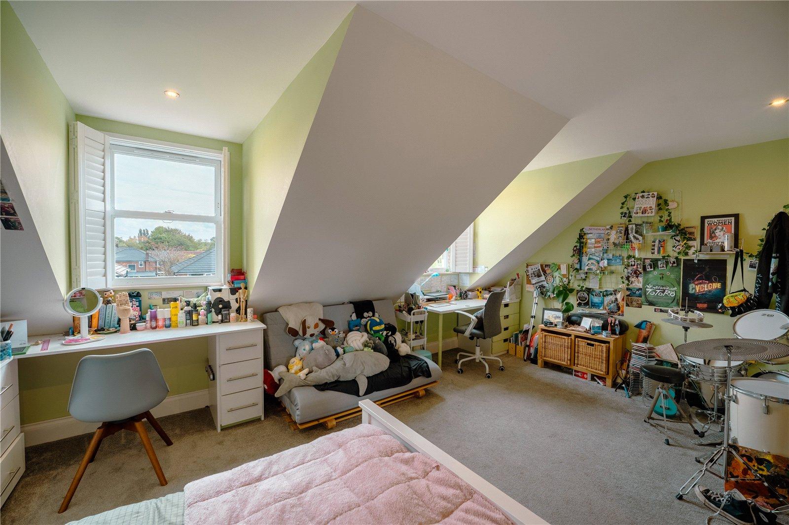 Harvey Close, Heaton Chapel, Stockport, SK4