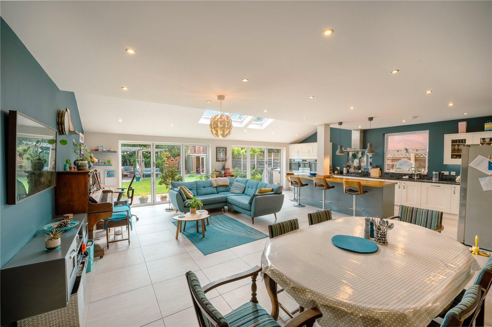 Harvey Close, Heaton Chapel, Stockport, SK4