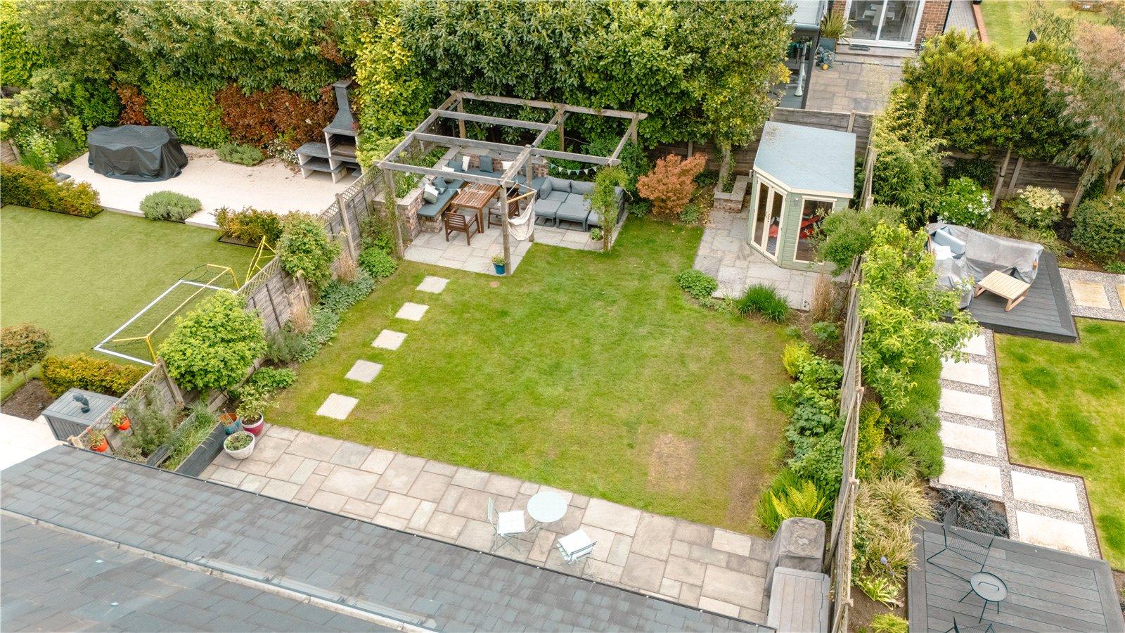 Harvey Close, Heaton Chapel, Stockport, SK4
