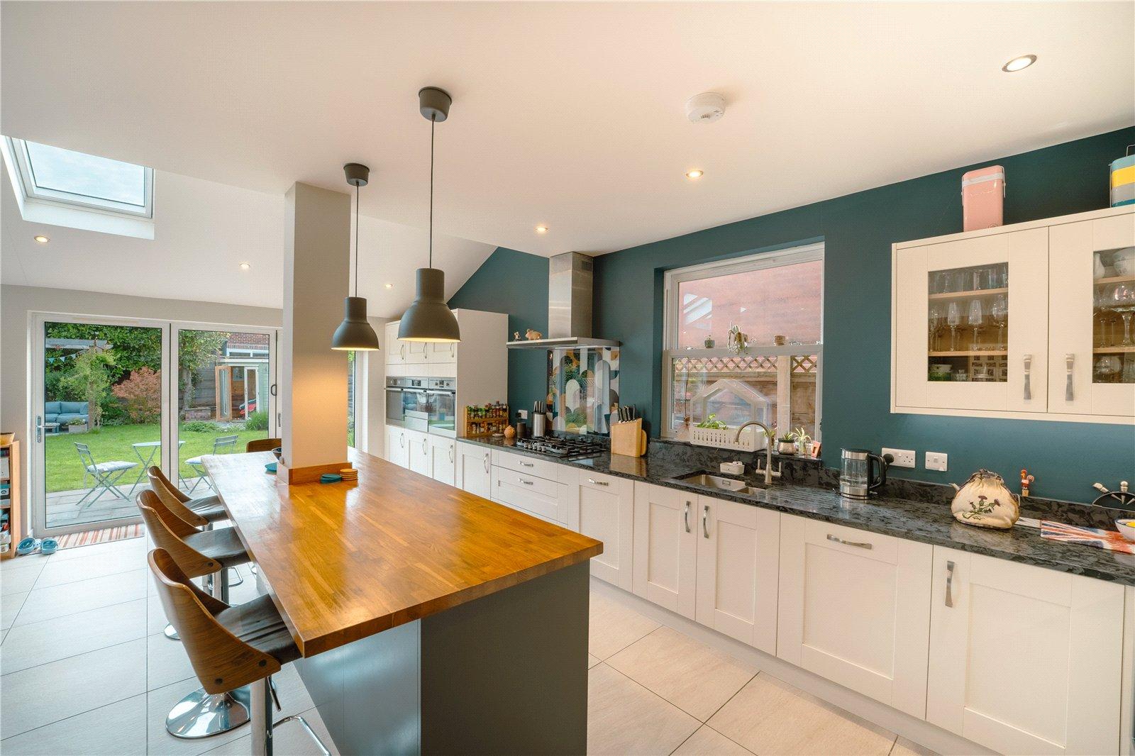 Harvey Close, Heaton Chapel, Stockport, SK4