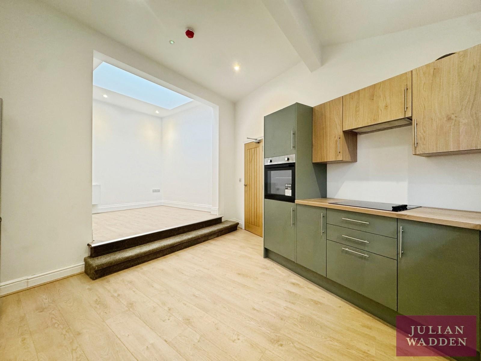 1a Shaw Road, Heaton Moor, Stockport, SK4