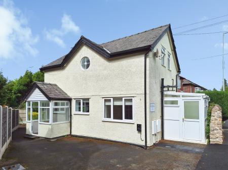 Oldknow Road, Marple, Stockport, Greater Manchester, SK6