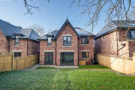 Further Hey Grove, Woodley, Stockport, Greater Manchester, SK6