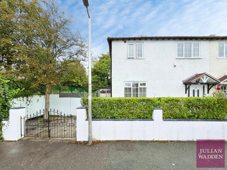 Alandale Road, Stockport, SK3