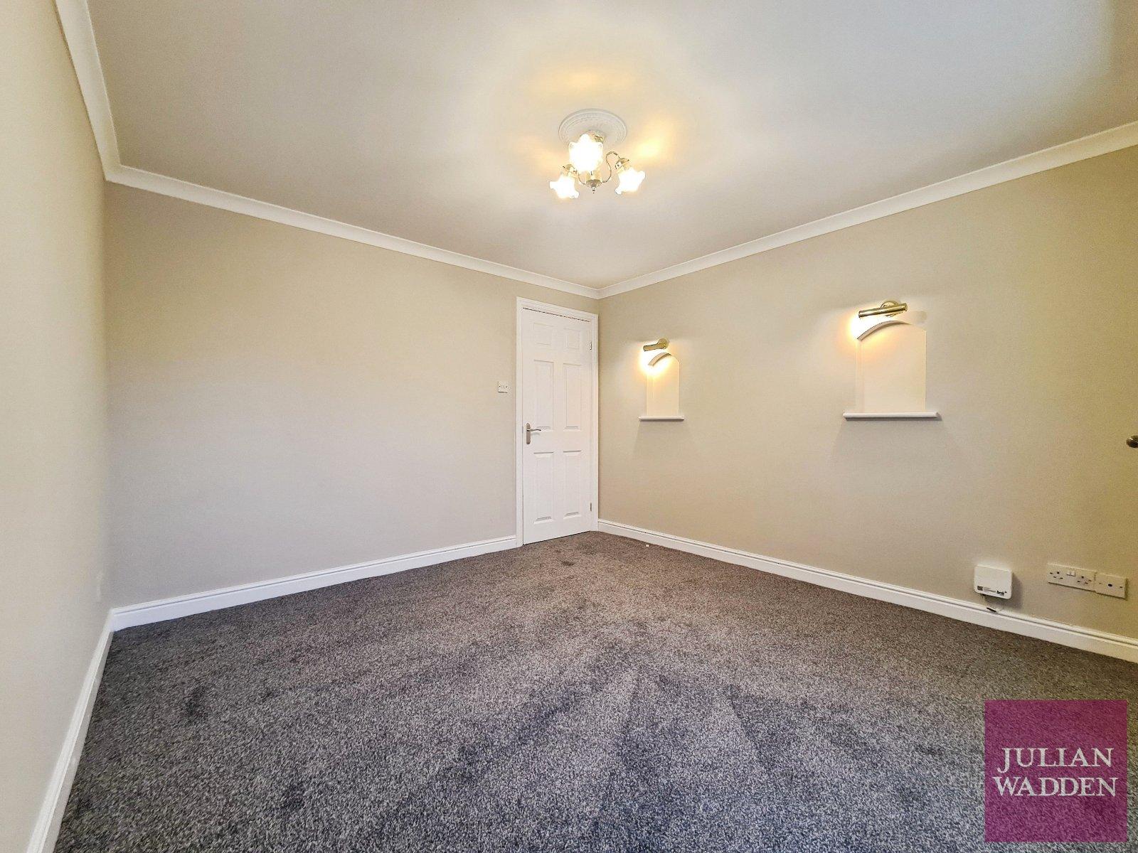 Earnshaw Close, Ashton-under-Lyne, Greater Manchester, OL7