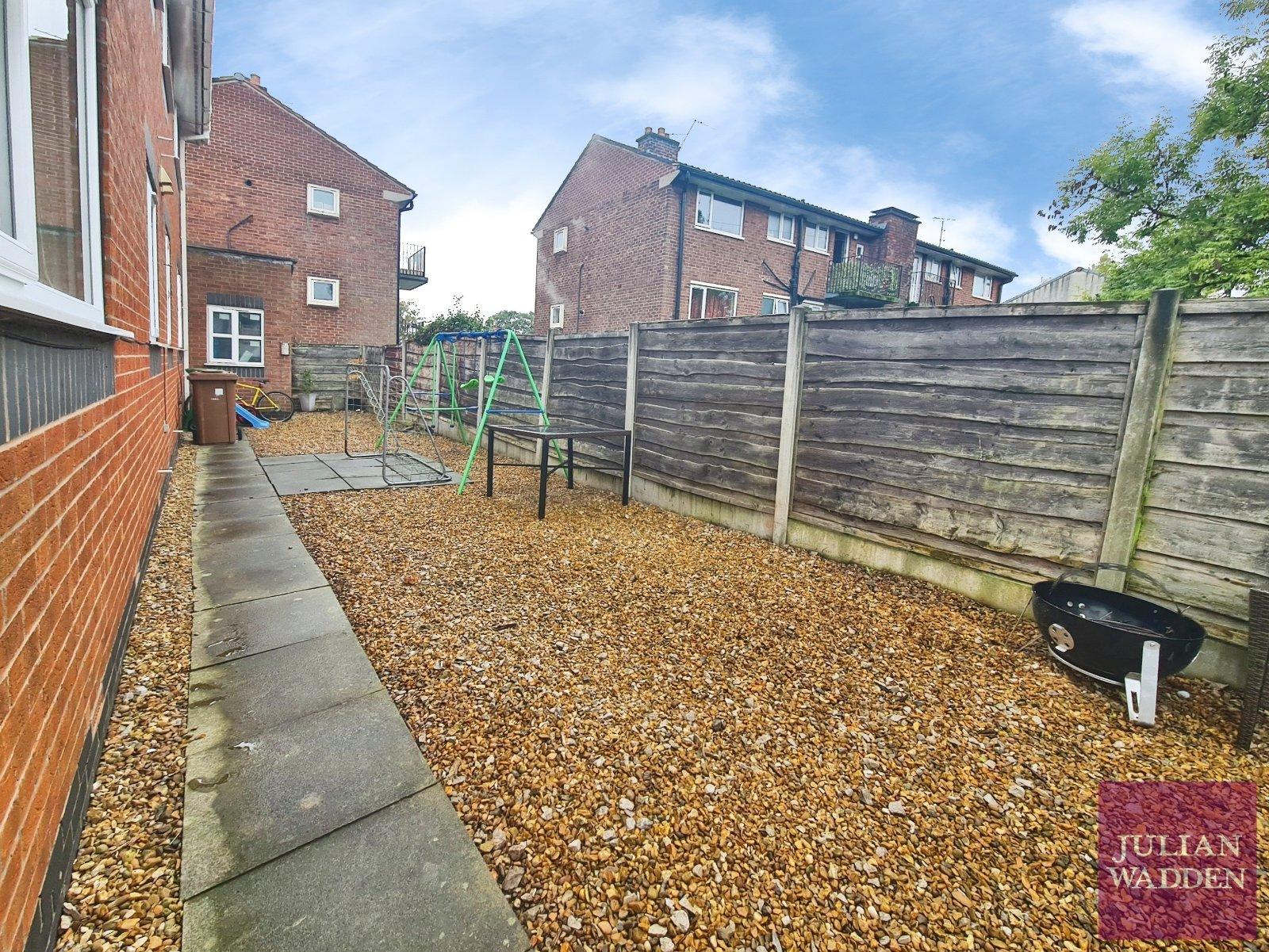 Earnshaw Court, Ashton-under-Lyne, Greater Manchester, OL7