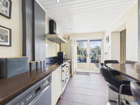 3 bedroom Semi-detached house for sale in Cunscough Lane, Melling, Liverpool, L31