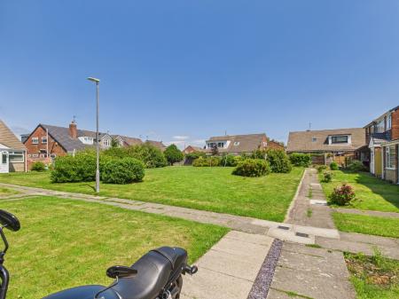 3 bedroom Terraced House for sale in Lyndhurst, Maghull, Liverpool, L31