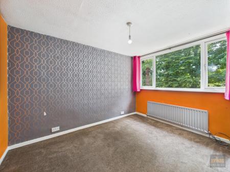 3 bedroom Terraced House for sale in Lyndhurst, Maghull, Liverpool, L31