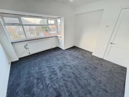 3 bedroom Semi-detached house to let in Oakhill Close, Lydiate