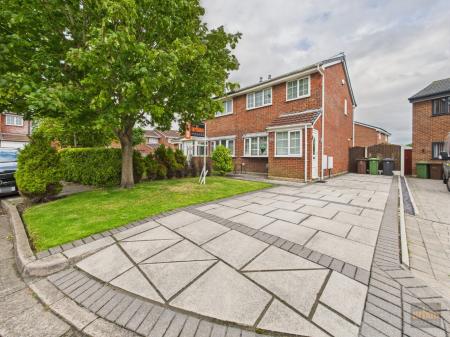 Aragon Close, Lydiate