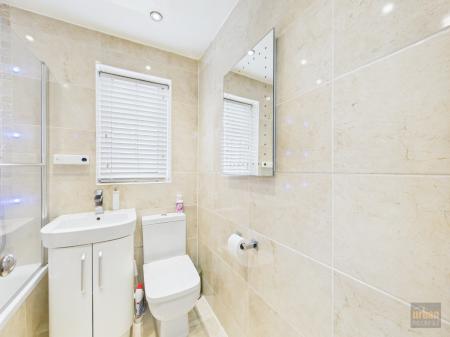 3 bedroom Semi-detached house to let in Aragon Close, Lydiate