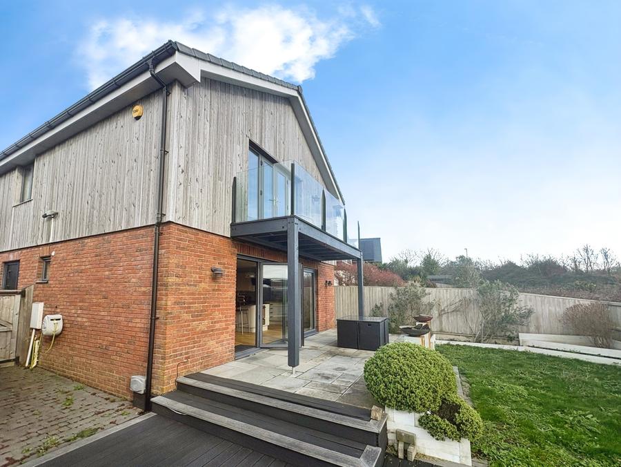 4 bedroom house for sale - Grace Woodford Drive, East Cowes, Isle of Wight, PO32