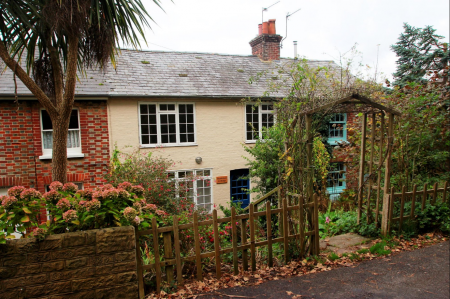 4 bedroom cottage to rent - Weston Lane, Totland Bay, PO39