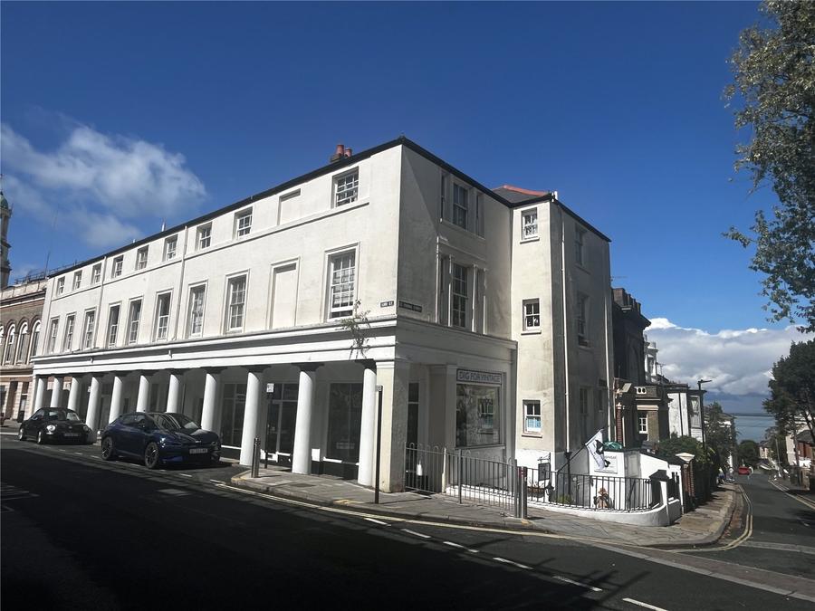 2 bedroom apartment to rent - Lind Street, Ryde, Isle of Wight, PO33