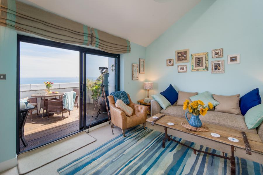 2 bedroom apartment to rent - Seaview Bay, Pier Road, Seaview, PO34
