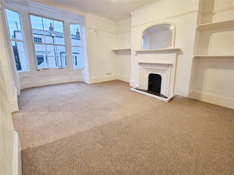 1 bedroom apartment to rent - Nelson Street, Ryde, PO33