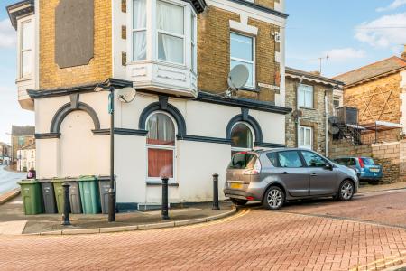 1 bedroom apartment to rent - St. Johns Road, Ryde, PO33