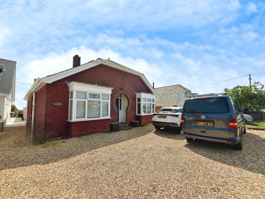 3 bedroom bungalow to rent - Forest Road, Winford, Sandown, PO36