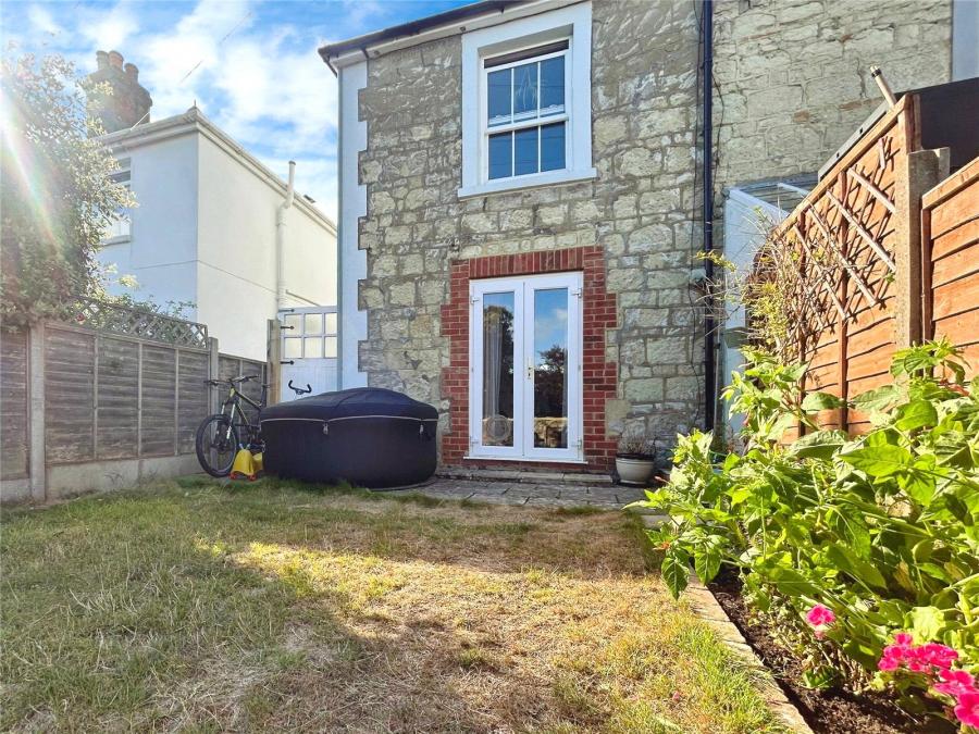 2 bedroom house to rent - Leeson Road, Ventnor, Isle of Wight, PO38