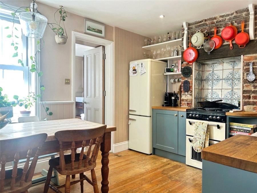 2 bedroom house to rent - Leeson Road, Ventnor, Isle of Wight, PO38