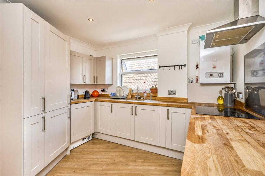 1 bedroom apartment to rent - Victoria Avenue, Shanklin, Isle of Wight, PO37