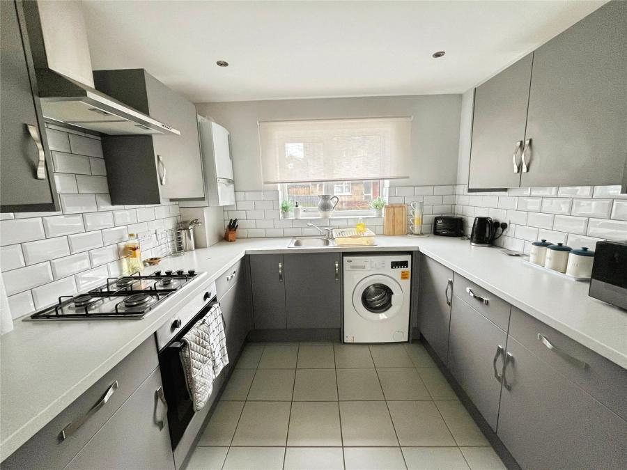 3 bedroom house to rent - High Street, Ventnor, Isle of Wight, PO38