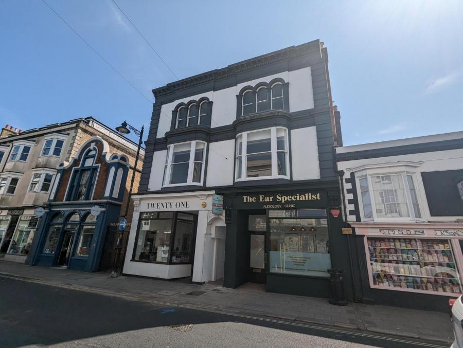 3 bedroom apartment to rent - Cross Street, Ryde, PO33