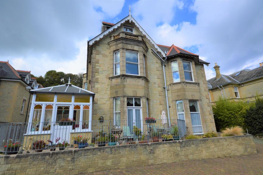 3 bedroom apartment to rent - Fernleigh Apartments, Park Avenue, Ventnor, PO38