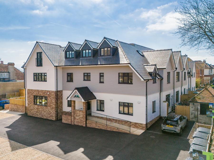 2 bedroom apartment to rent - Seahaven, 23 Carter Street, Sandown, PO36