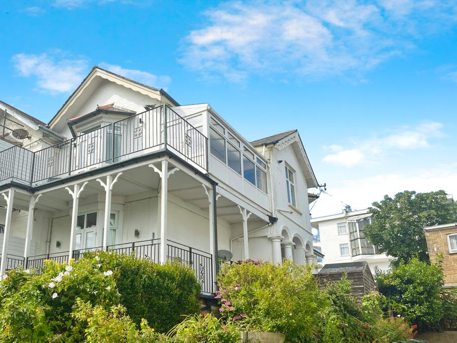 2 bedroom apartment to rent - St. Malo, Palmerston Road, Shanklin, PO37