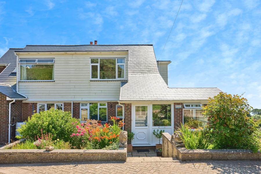 4 bedroom house to rent - The Highway, Luccombe, Shanklin, PO37