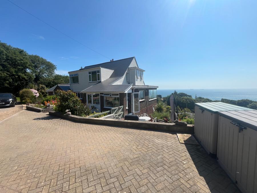 4 bedroom house to rent - The Highway, Luccombe, Shanklin, PO37