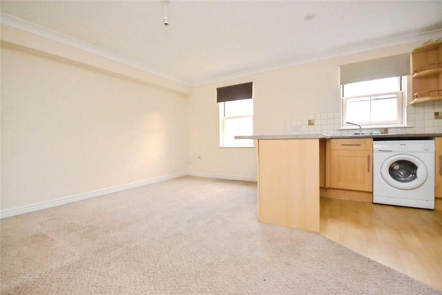 2 bedroom apartment to rent - Market Street, Ventnor, PO38