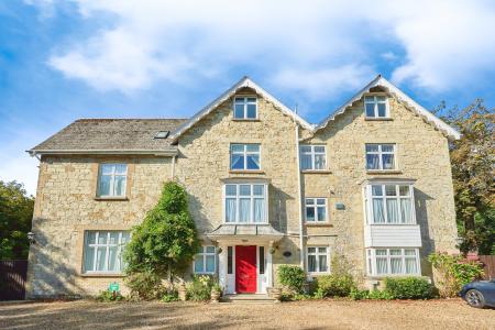2 bedroom apartment to rent - Church Road, Shanklin, PO37
