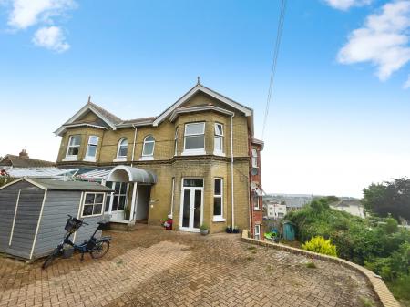 2 bedroom apartment to rent - Victoria Avenue, Shanklin, PO37