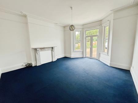 2 bedroom apartment to rent - Victoria Avenue, Shanklin, PO37