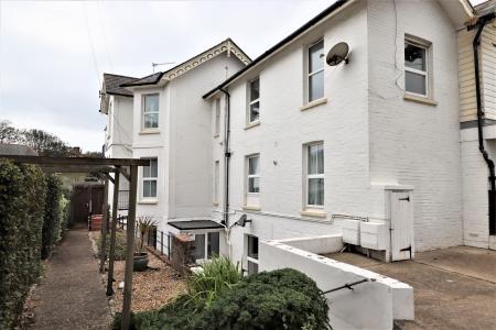 1 bedroom apartment to rent - St. Malo, Palmerston Road, Shanklin, PO37