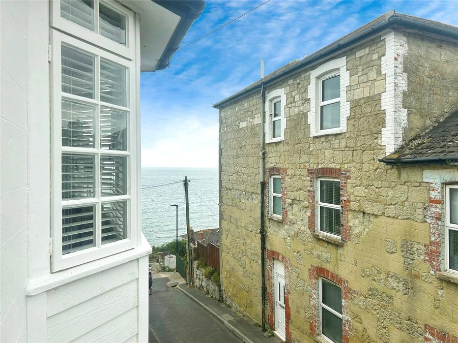 3 bedroom house to rent - Beaconsfield Road, Ventnor, PO38