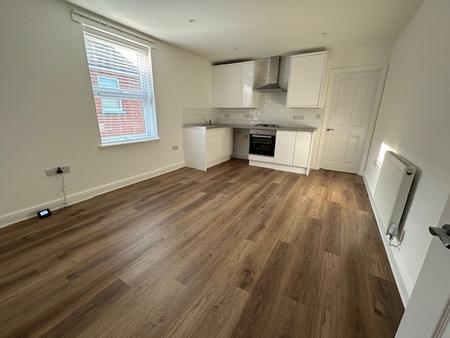 1 bedroom apartment to rent - Victoria Road, Sandown, PO36