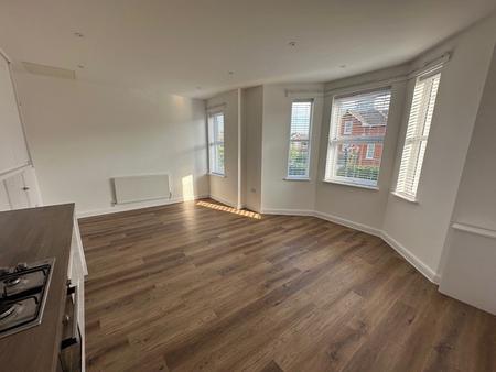 1 bedroom apartment to rent - Victoria Road, Sandown, PO36