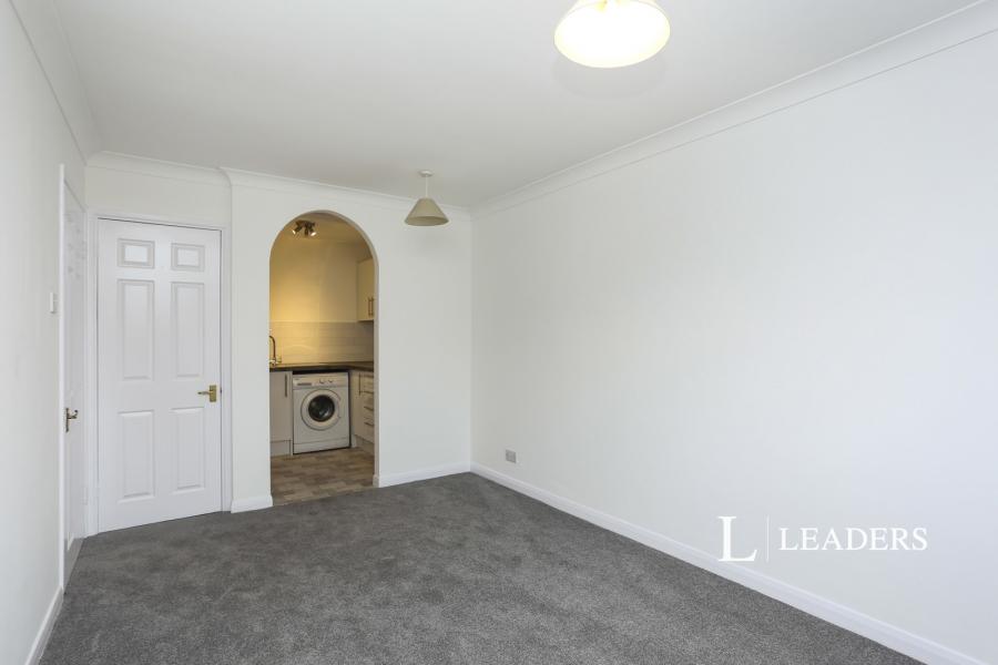 1 bedroom apartment to rent - Hanson Close, Beckenham, BR3 - Property View 3