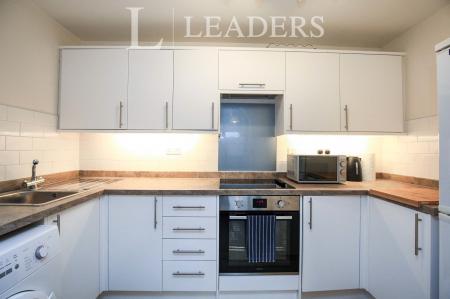 2 bedroom apartment to rent - Albemarle Park, Albemarle Road, Beckenham, BR3 - Property View 2