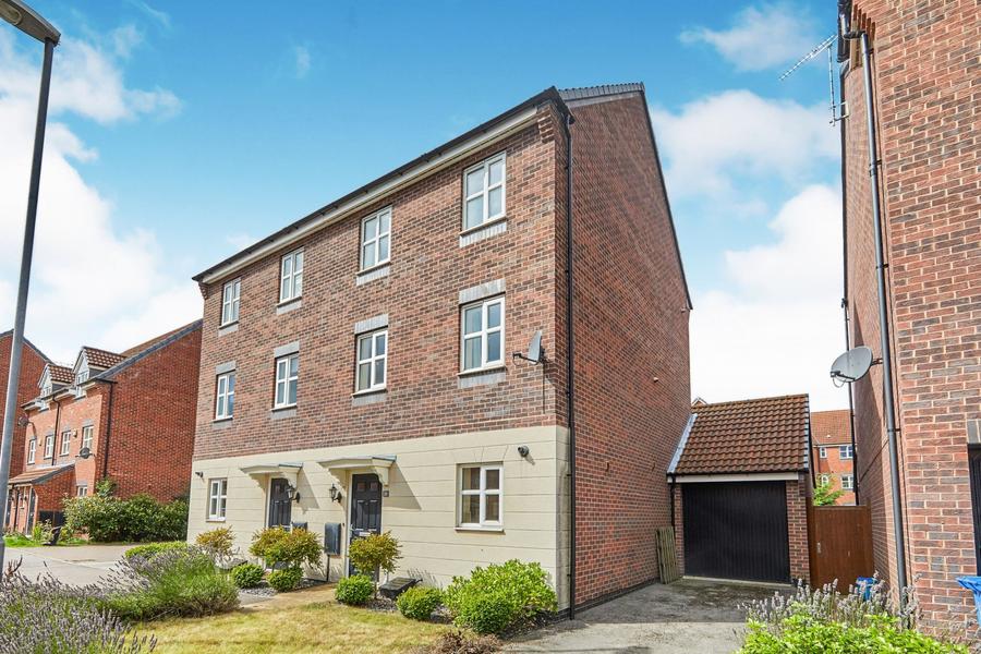 4 bedroom house to rent - Girton Way, Mickleover, DE3 - Property View 1