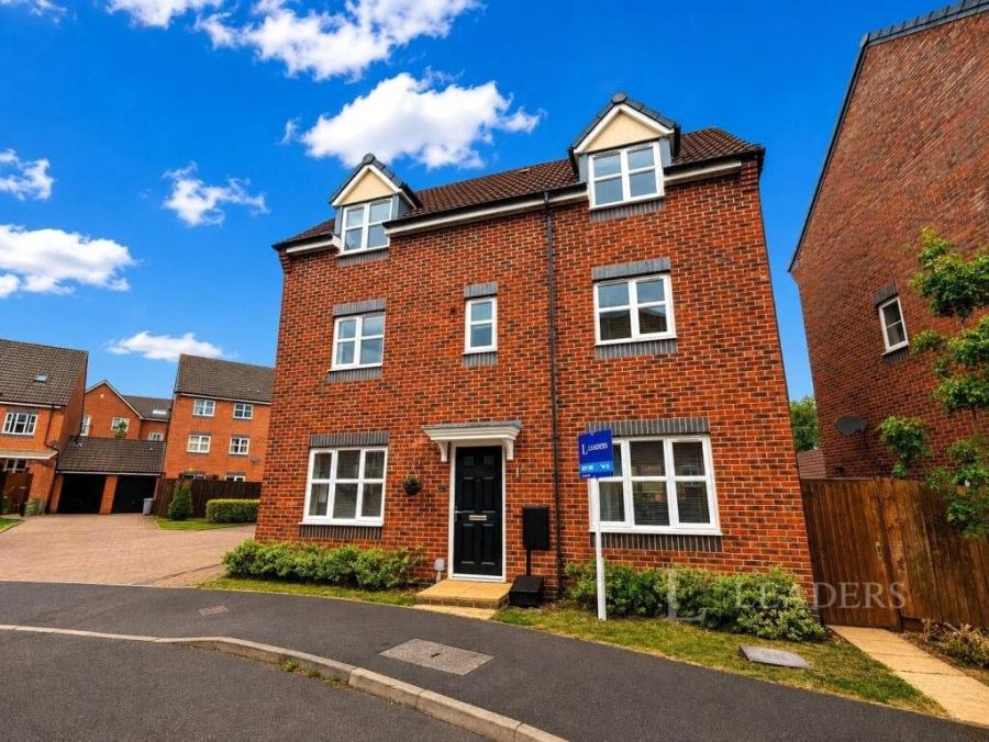 4 bedroom house to rent - Girton Way, Mickleover, DE3 - Property View 1