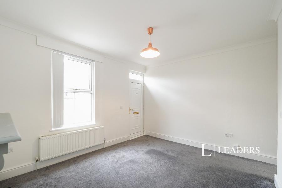 2 bedroom house to rent - Town Hall Yard, Market Place, Ashbourne, Derbyshire, DE6 - Property View 3