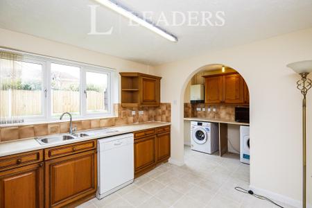 4 bedroom house to rent - Muirfield Drive, Mickleover, Derby, DE3 - Property View 2