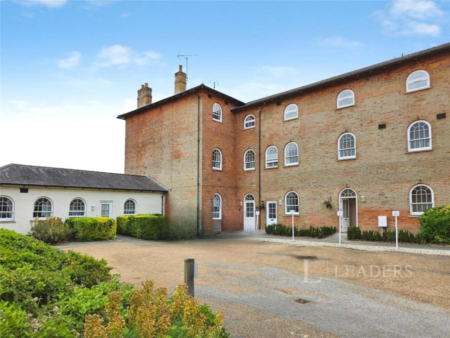 2 bedroom apartment for sale - Nightingales, Bishop's Stortford, Hertfordshire, CM23 - Property View 1